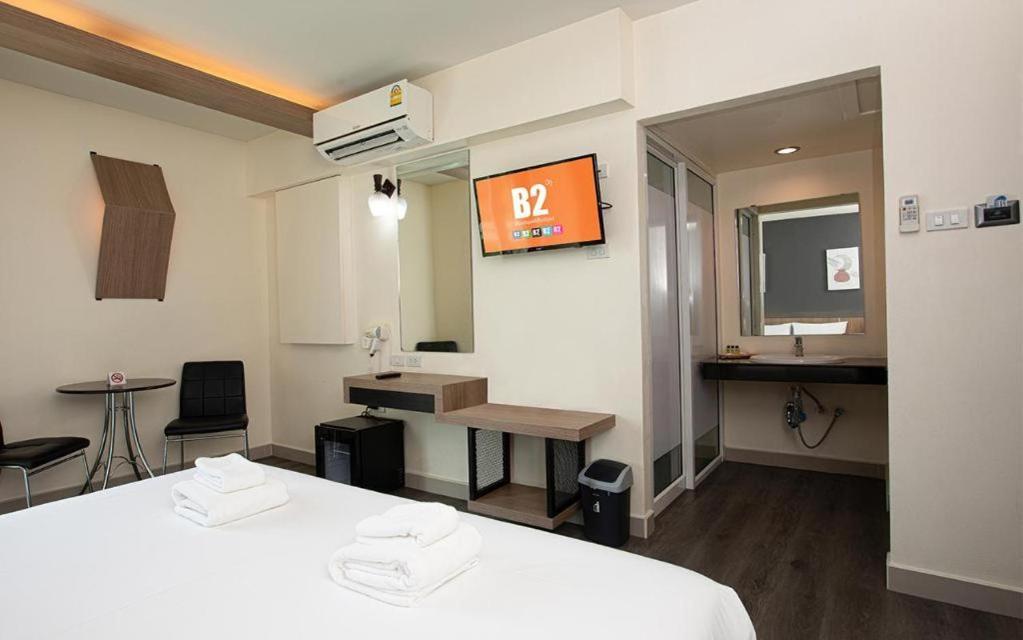 B2 Mae Sot Boutique & Budget Hotel Esterno foto