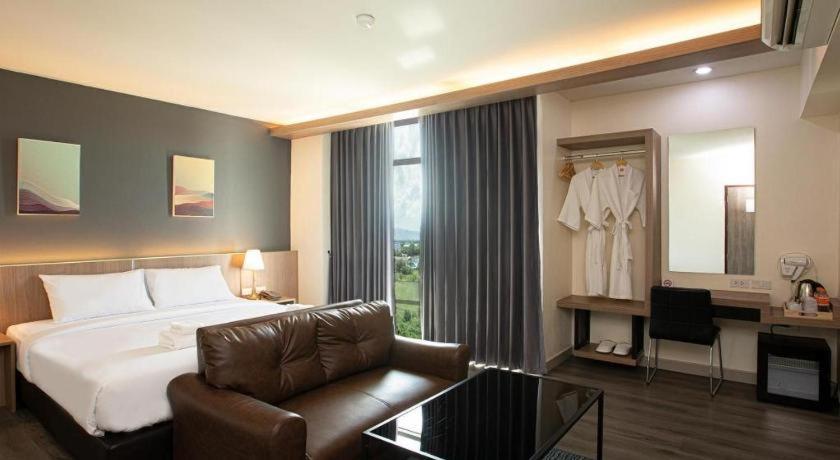 B2 Mae Sot Boutique & Budget Hotel Esterno foto